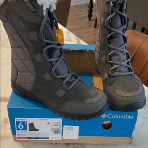Columbia Women's Gray/Taupe Lace-Up Insulated Winter Boots